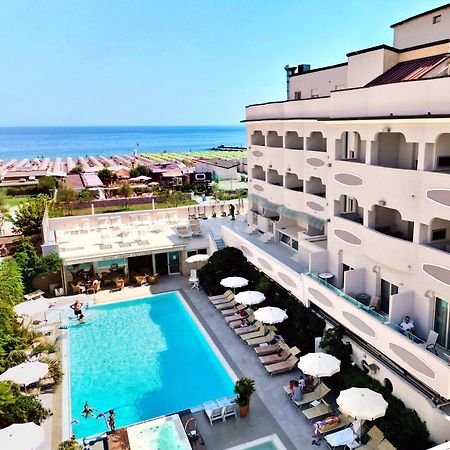 Hotel Derby Exclusive Milano Marittima Zewnętrze zdjęcie