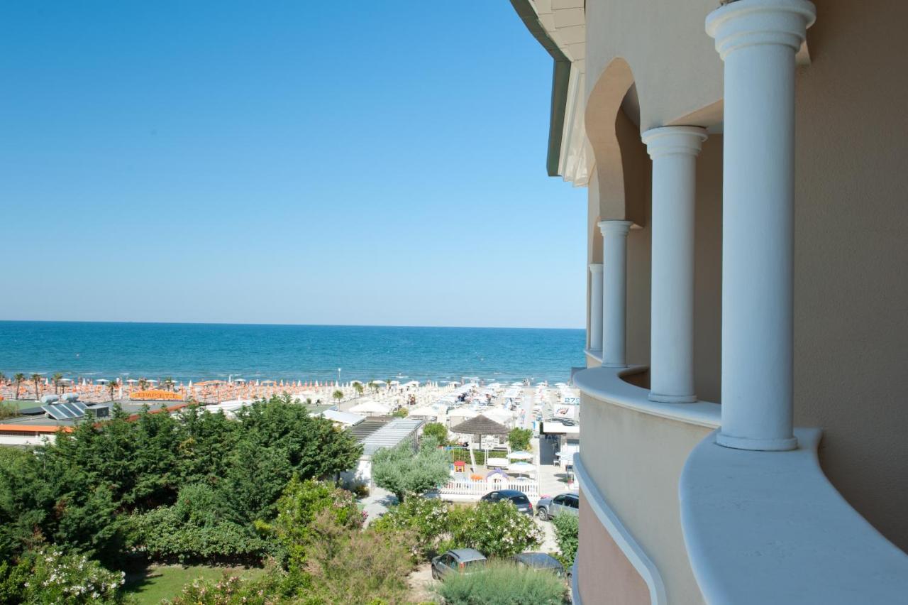 Hotel Derby Exclusive Milano Marittima Zewnętrze zdjęcie