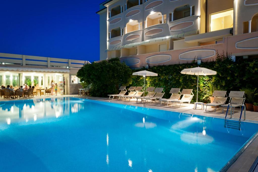 Hotel Derby Exclusive Milano Marittima Zewnętrze zdjęcie