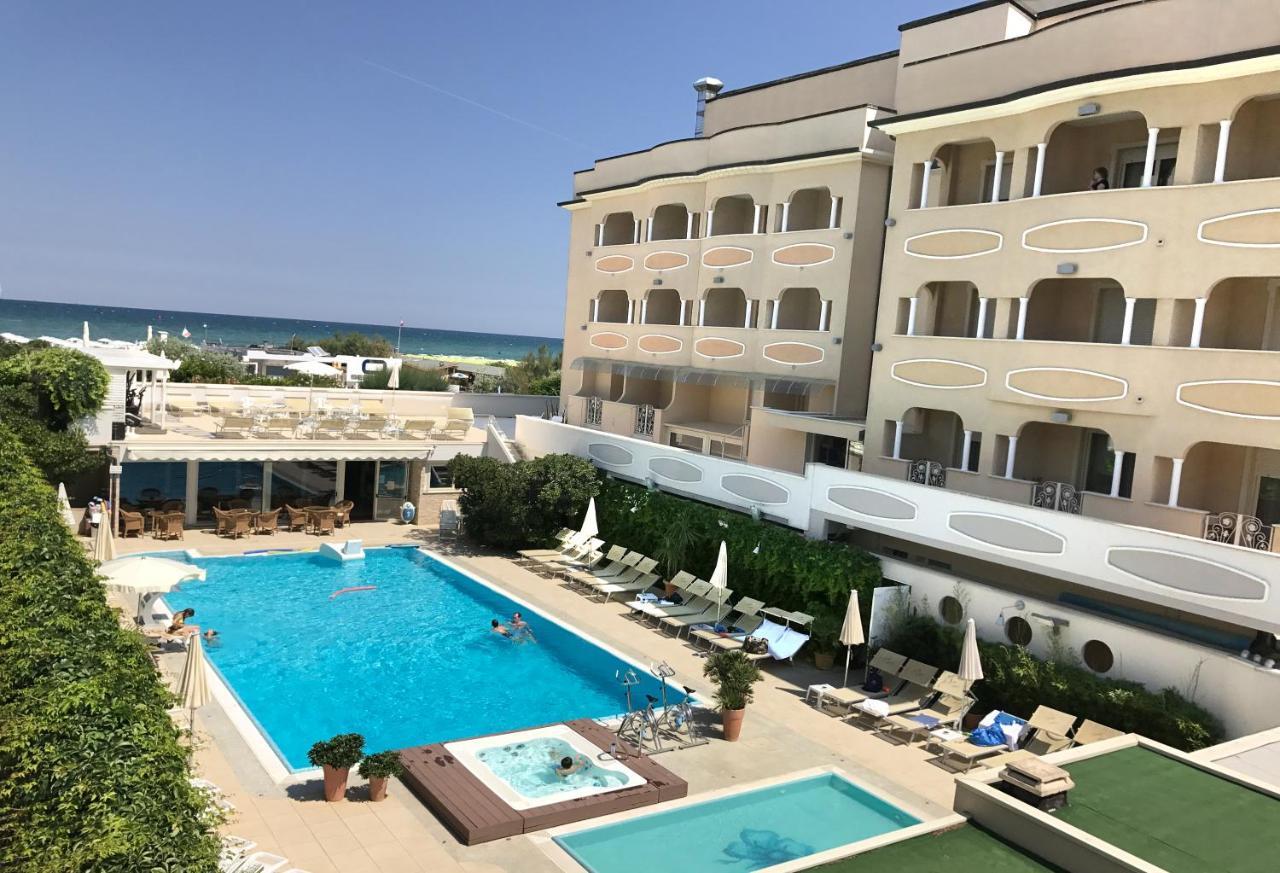 Hotel Derby Exclusive Milano Marittima Zewnętrze zdjęcie